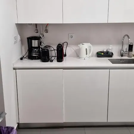Apartman Alto Dos Moinhos *