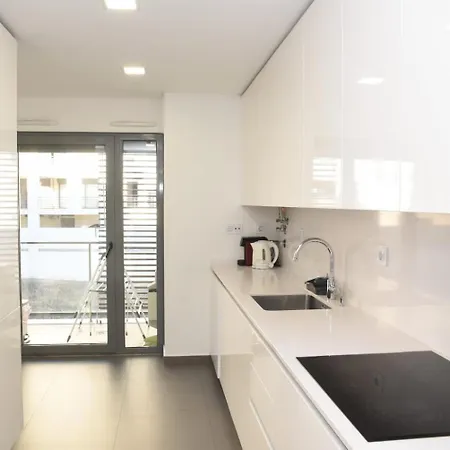 Alto Dos Moinhos * Lisbona