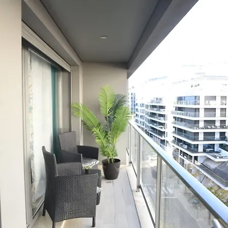 Alto Dos Moinhos 公寓