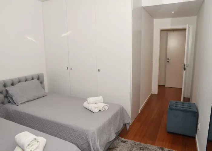 公寓 Alto Dos Moinhos *