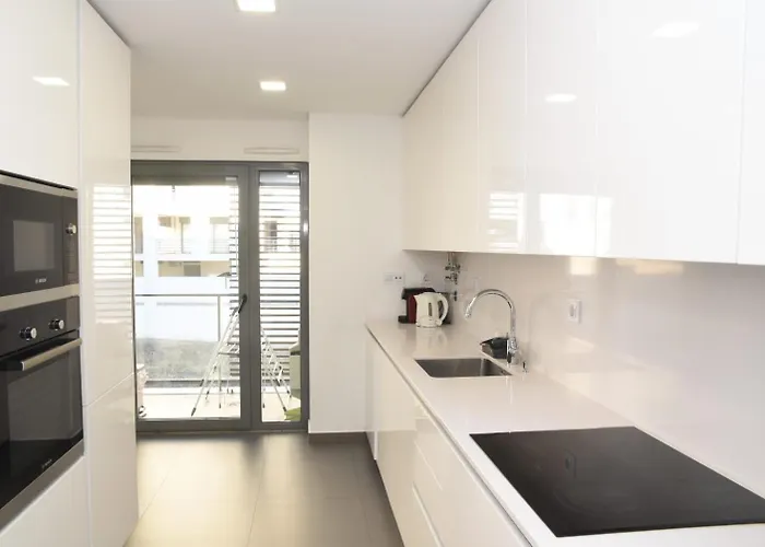 Alto Dos Moinhos * Lisboa