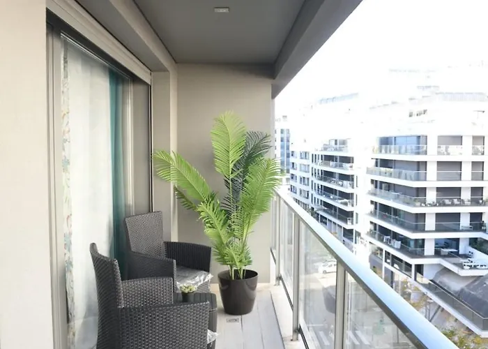 Alto Dos Moinhos 公寓